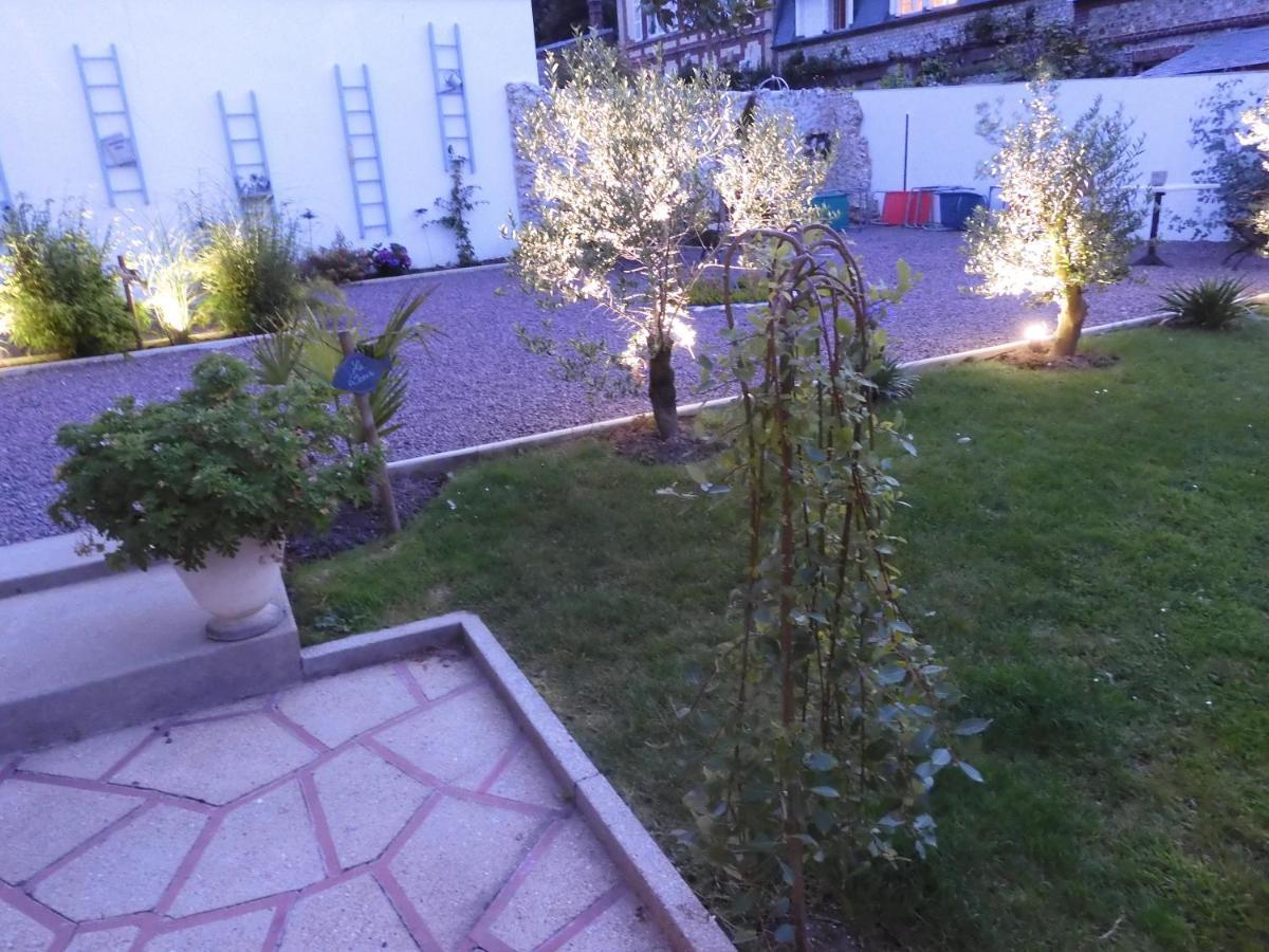 Gîte La Périssoire - place de parking incluse Étretat Exterior foto
